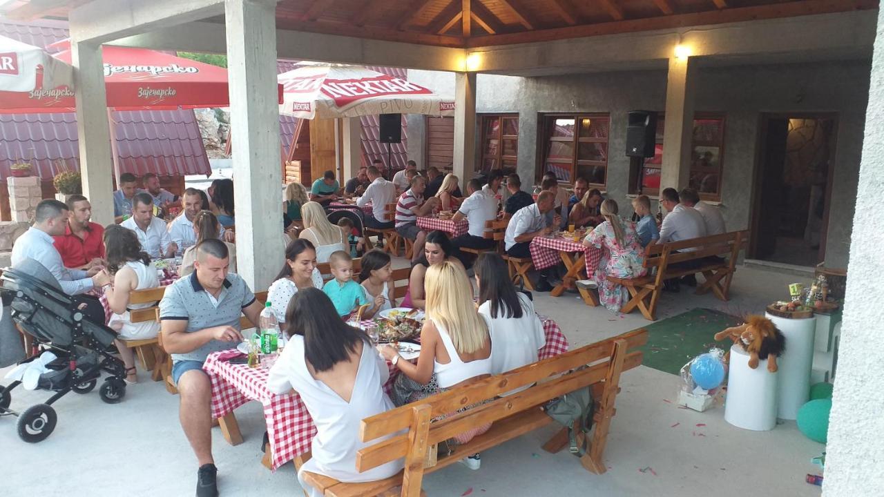 Hotel Rural Tourism/Ruralni Turizam Kisin Trebinje Esterno foto